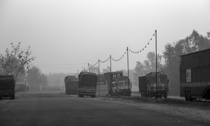 Indian Apparel Unlikely to Benefit from Bangla Crisis; Cross-Border Trade Remains at Standstill